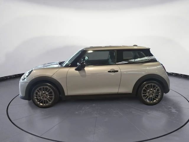 MINI Cooper COOPER C Favoured Trim Steptronic Navi DSG Bluet