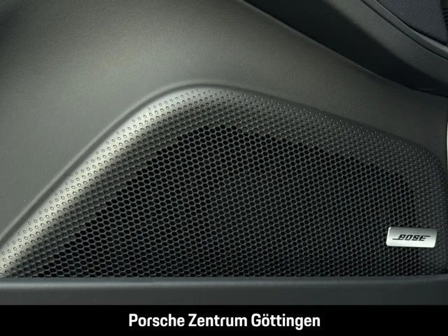 Porsche Panamera 4 E-Hybrid