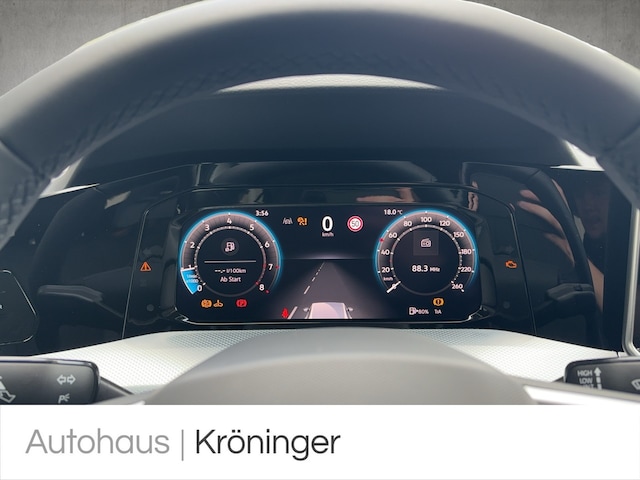 Volkswagen Golf 1.5 TSI Golf VIII