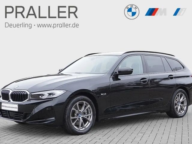 BMW 330 330e Touring