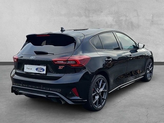 Ford Focus EcoBoost ST Line
