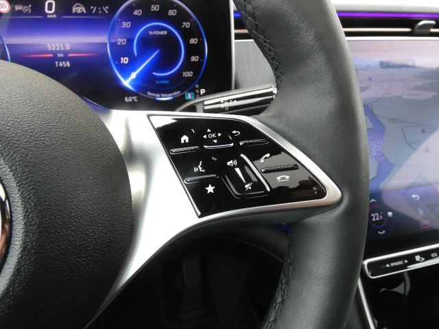 Mercedes-Benz EQE 350 Sedan