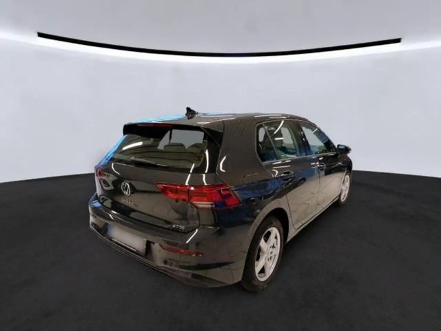 Volkswagen Golf 1.5 eTSI DSG Golf VIII Life