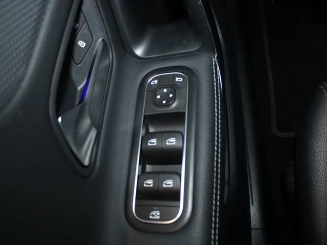 Mercedes-Benz CLA 180 Shooting Brake