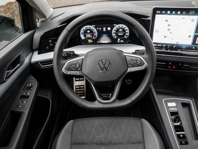 Volkswagen Golf 1.5 eTSI Golf VIII