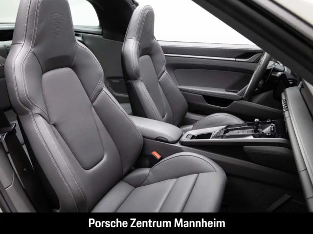 Porsche 992 4S Coupé Targa