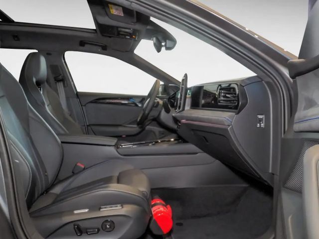 Volkswagen Passat 4Motion R-Line