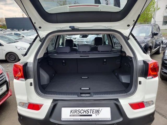 SsangYong Korando 2WD