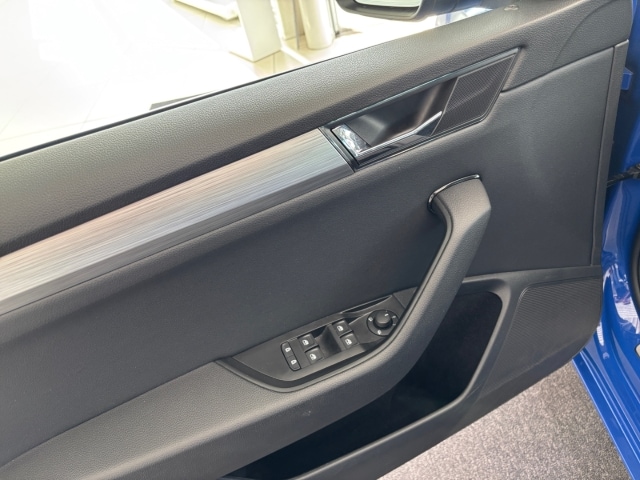 Skoda Superb 1.5 TSI Ambition Combi