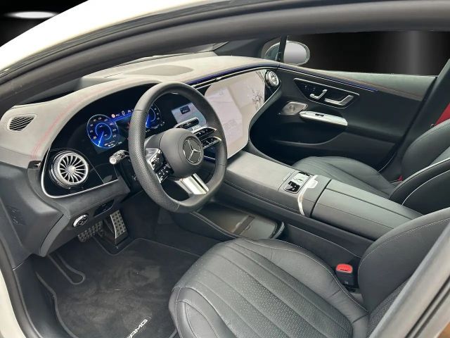 Mercedes-Benz EQE 500 AMG Line Sedan