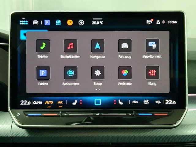 Volkswagen Golf 1.5 eTSI DSG