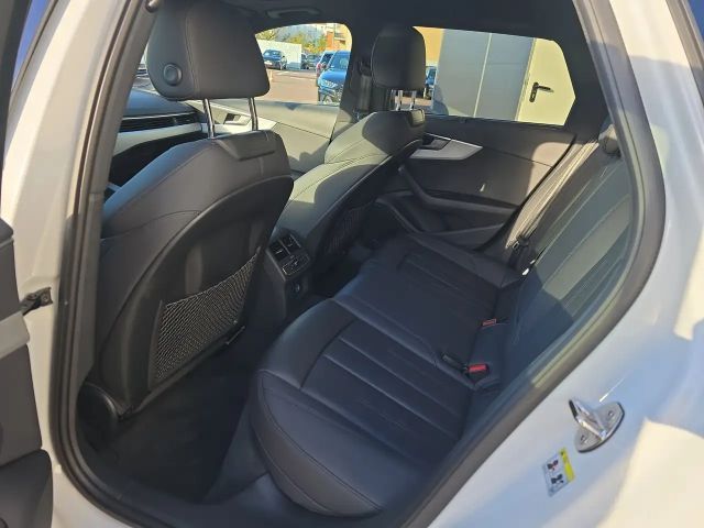 Audi A4 35 TFSI Avant S-Line
