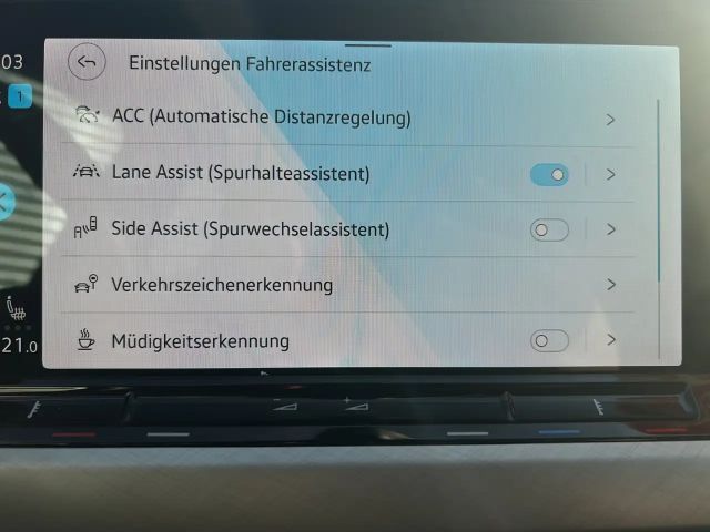 Volkswagen Golf DSG Golf VIII Life Variant