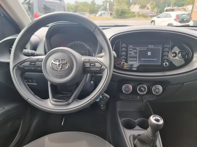 Toyota Aygo X 1.0 VVT-i Play