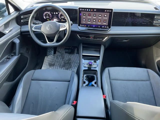 Volkswagen Tiguan DSG Elegance Elegance