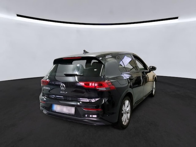 Volkswagen Golf 1.5 eTSI DSG Golf VIII Life