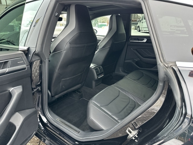 Volkswagen Arteon R-Line