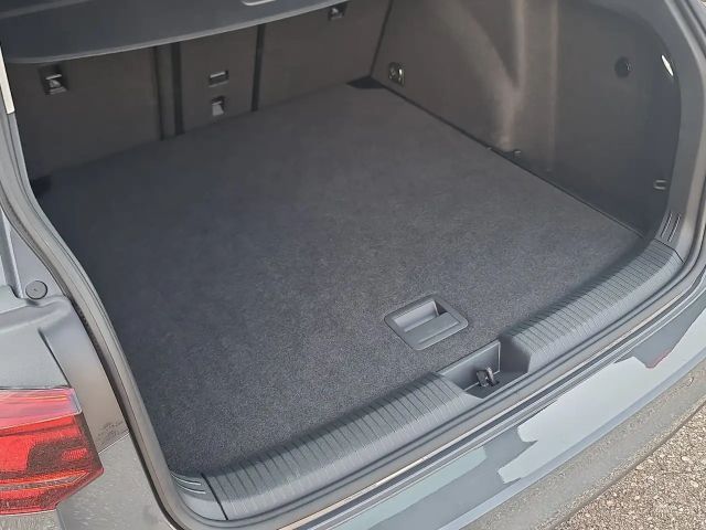 Volkswagen Golf Business Variant