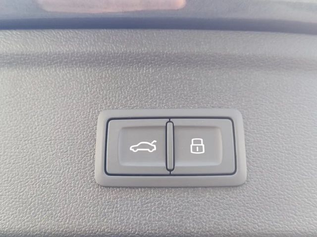 Audi A3 35 TDI S-Line Sedan