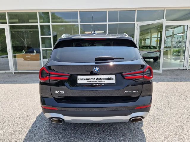 BMW X3 xDrive30e