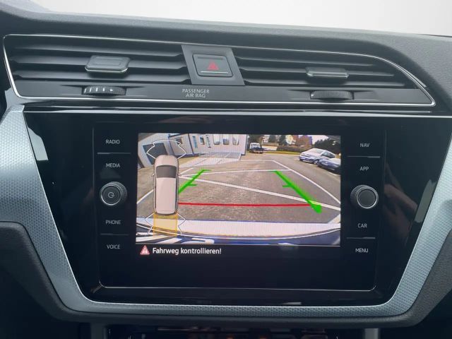 Volkswagen Touran 1.5 TSI R-Line