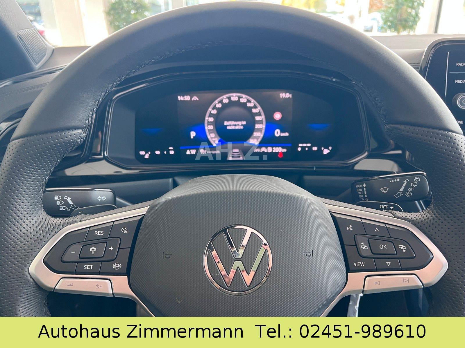 Volkswagen T-Roc R-Line Style