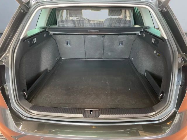 Volkswagen Passat 1.5 TSI Business DSG Variant