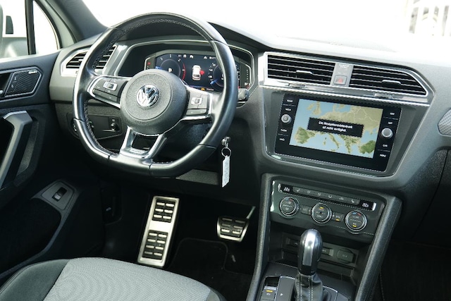 Volkswagen Tiguan 2.0 TDI DSG R-Line Style
