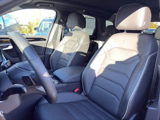 Volkswagen Touareg R-Line Style