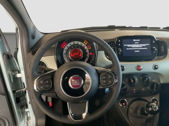 Fiat 500 1.0 Hybrid + Ganzjahresreifen