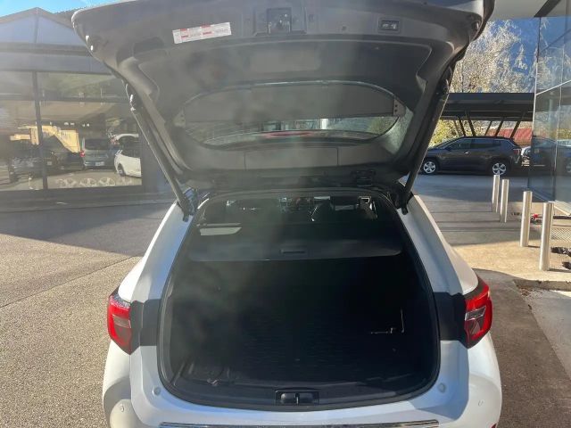 Toyota Corolla GR Hybride Touring