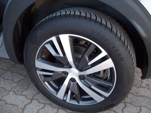 Peugeot 3008 Allure Pack PureTech