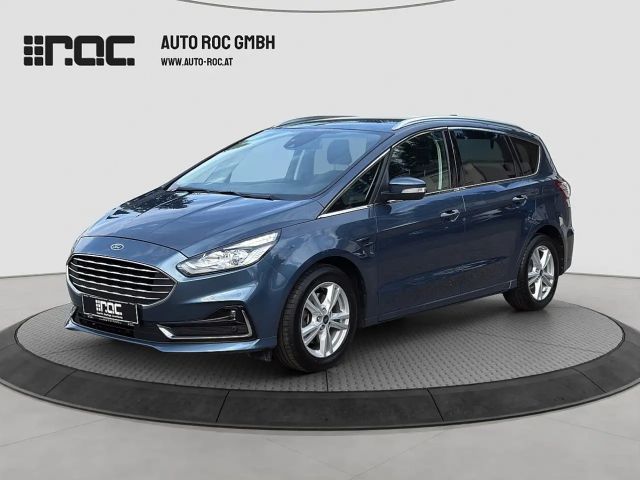 Ford S-Max Titanium