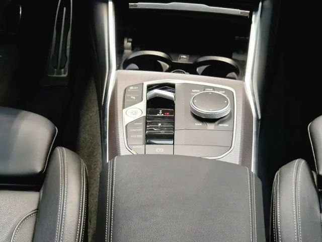 BMW 320 320d Sedan xDrive