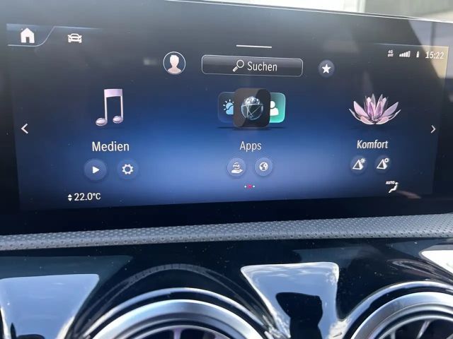 Mercedes-Benz CLA 180 CLA 180 d Sedan