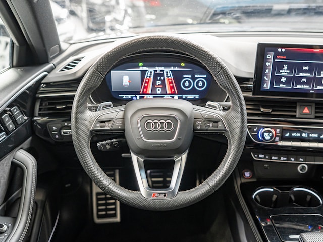 Audi RS4 Avant Quattro