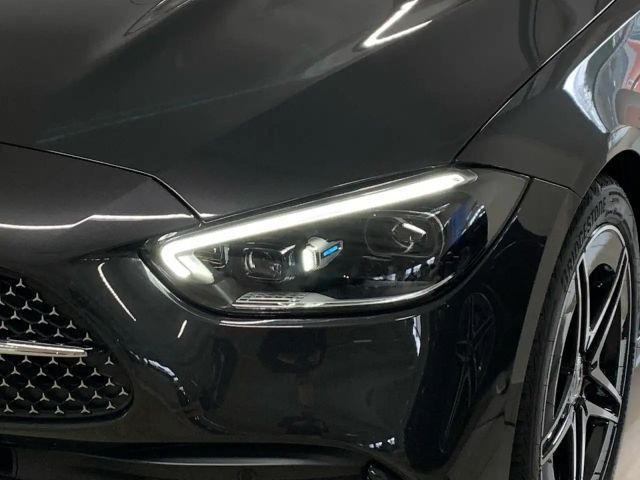 Mercedes-Benz C 200 AMG Line Sedan