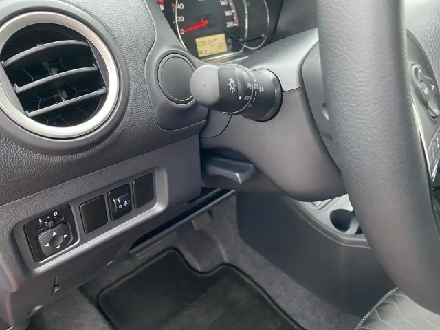 Mitsubishi Space Star Star