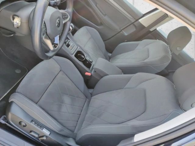 Volkswagen Golf 1.5 TSI Golf VIII Style