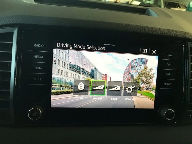 Skoda Karoq 1.5 TSI Sportline