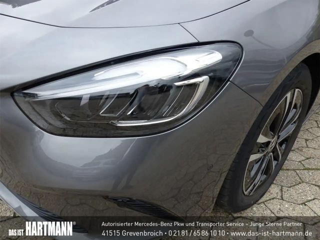 Mercedes-Benz B 180 Progressive Sedan