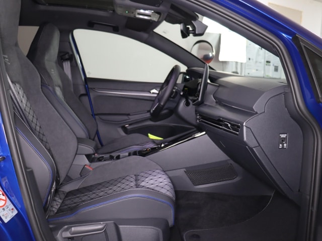 Volkswagen Golf 1.5 eTSI DSG Style