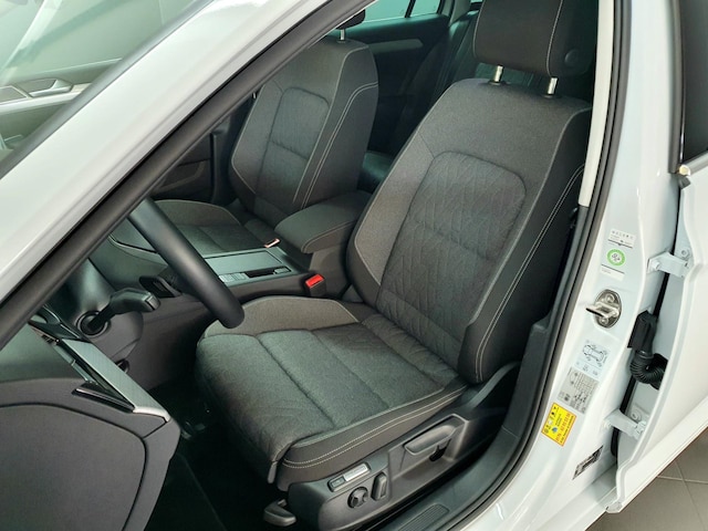 Volkswagen Passat 2.0 TDI Business DSG Variant