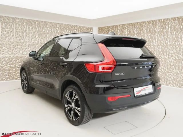 Volvo XC40 Dark Plus