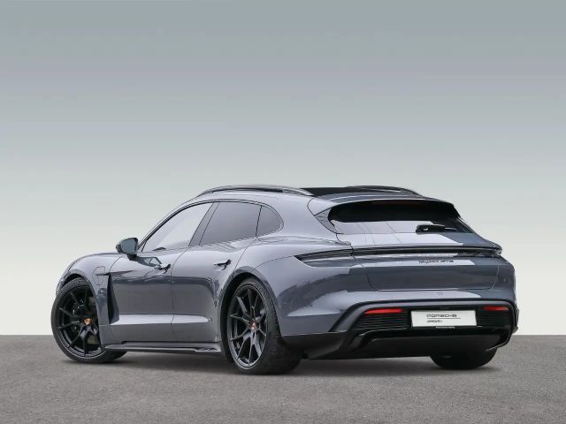Porsche Taycan GTS Sport Turismo