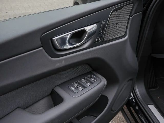 Volvo XC60 Plus Recharge T8