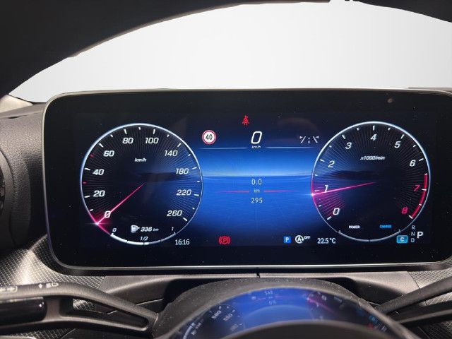 Mercedes-Benz C 180 Sedan