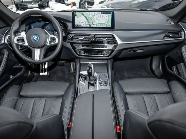BMW 530 530e M-Sport Touring xDrive