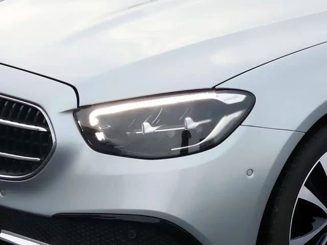 Mercedes-Benz E 450 4MATIC Sedan