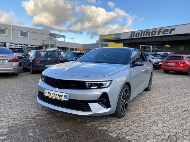 Opel Astra Sports Tourer Ultimate